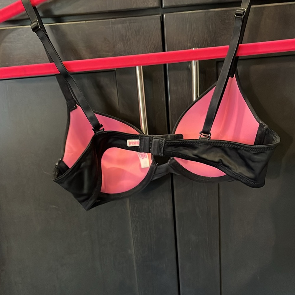 PINK Victoria's Secret padded, underwire & push up Black Bra. 32A - Picture 8 of 8